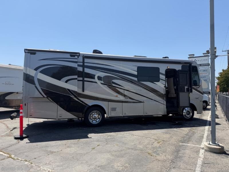 Used 2019 Newmar Bay Star 3014 available in Hemet, California