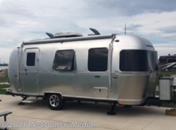 Used 2020 Airstream Caravel Front Bed, Mid Galley & Dinette, Rear Bathroom available in Massillon, Ohio