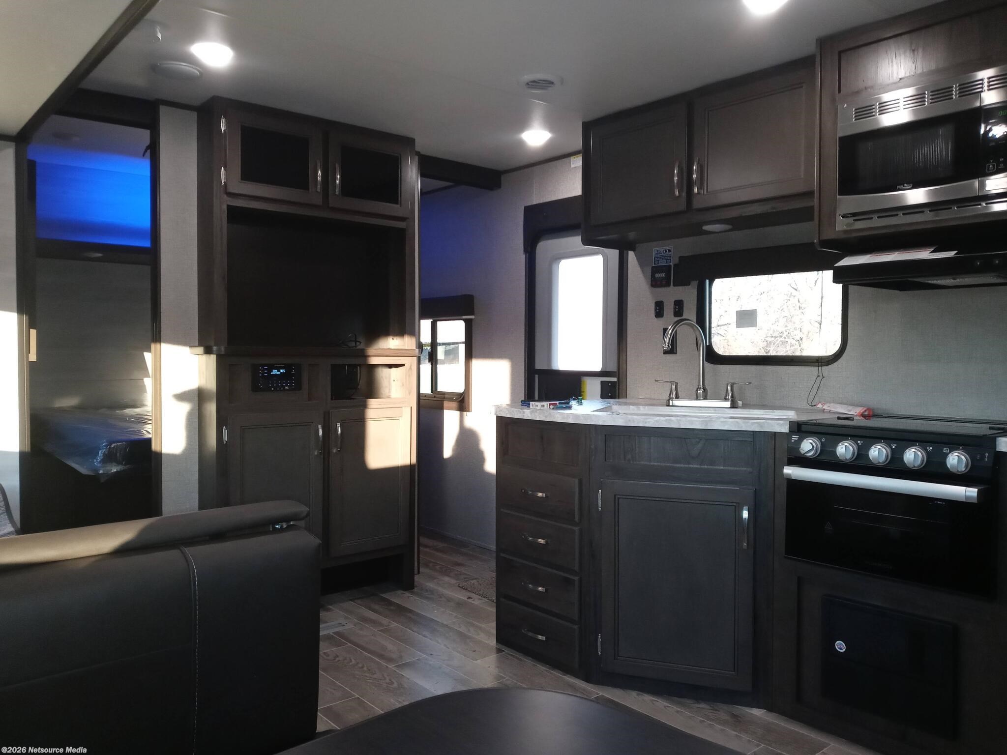 Used 2021 Jayco Jay Flight Bh available in Pound, Wisconsin