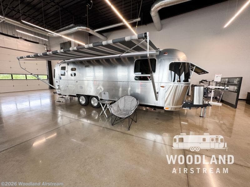 New 2025 Airstream Globetrotter 27FB available in Lebanon, Indiana