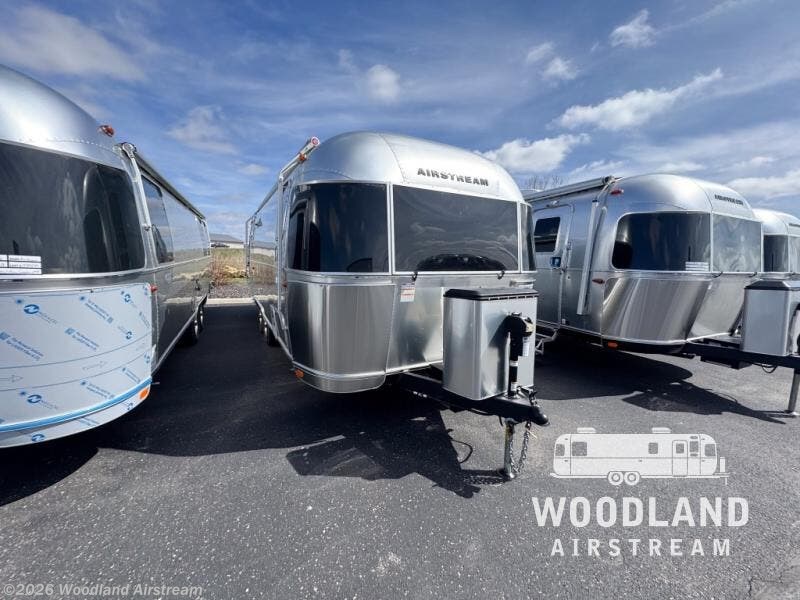 Used 2024 Airstream Flying Cloud 25FB available in Lebanon, Indiana