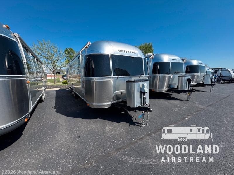 Used 2018 Airstream Globetrotter 27FB available in Lebanon, Indiana