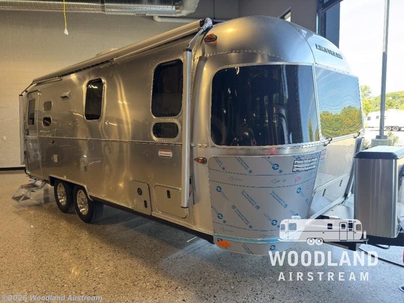 New 2026 Airstream International 25FB Twin available in Clarkston, Michigan