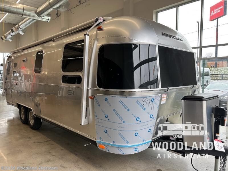 New 2026 Airstream Globetrotter 27FB available in Georgetown, Kentucky