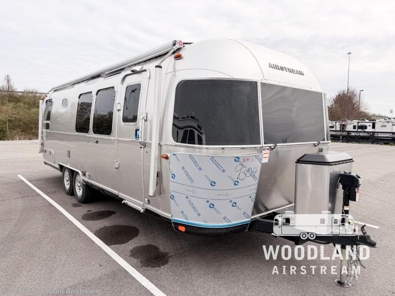 New 2026 Airstream Classic 28RB Twin available in Georgetown, Kentucky