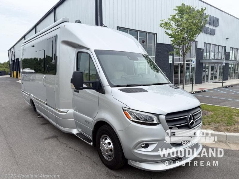 Used 2025 Airstream Atlas E1 Murphy Suite available in Georgetown, Kentucky