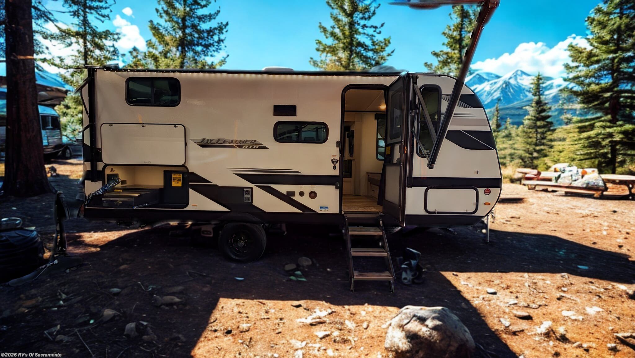 New 2026 Jayco Jay Feather Air 19MBS available in Elk Grove, California