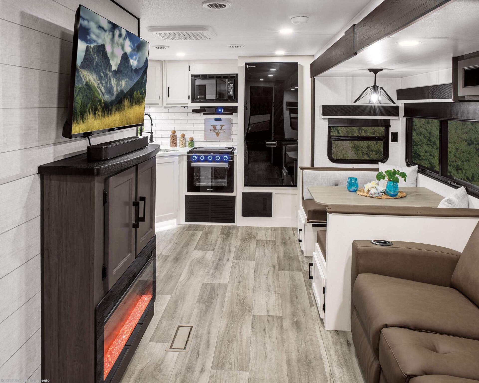 New 2026 Venture RV SportTrek Touring Edition STT272VRK available in Elk Grove, California