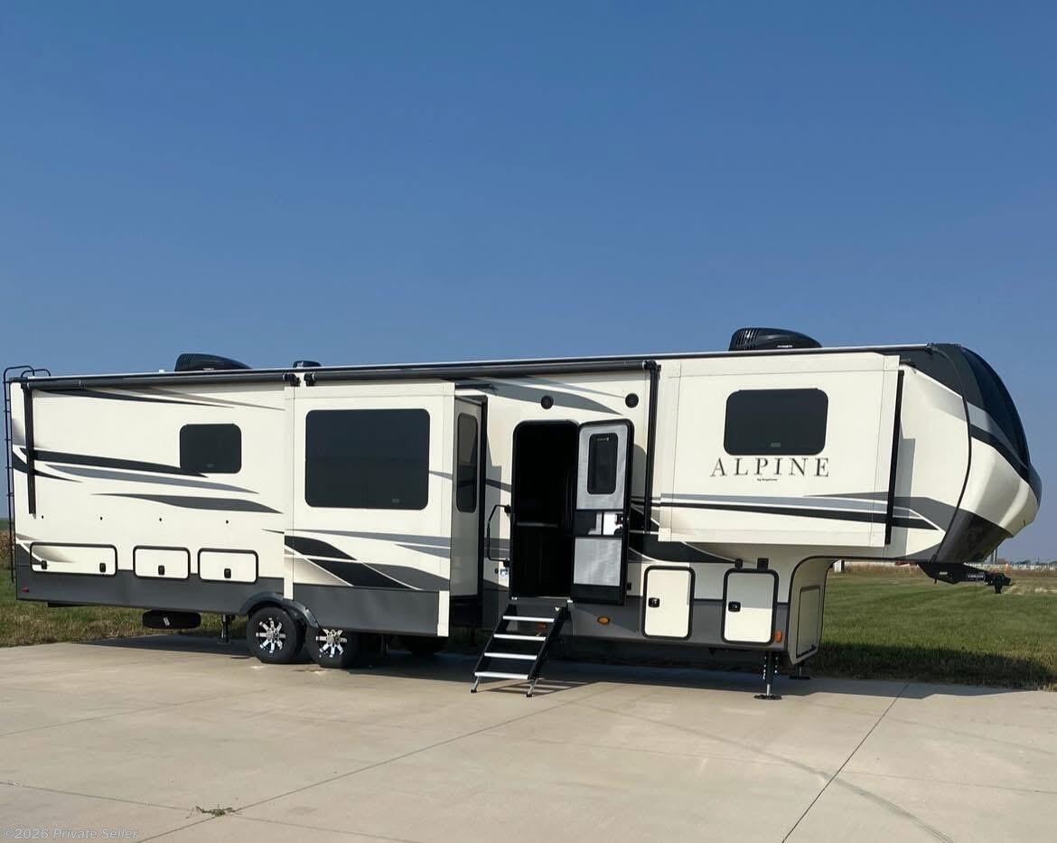 Used 2020 Keystone Alpine 3713 KB available in Gibson City, Illinois