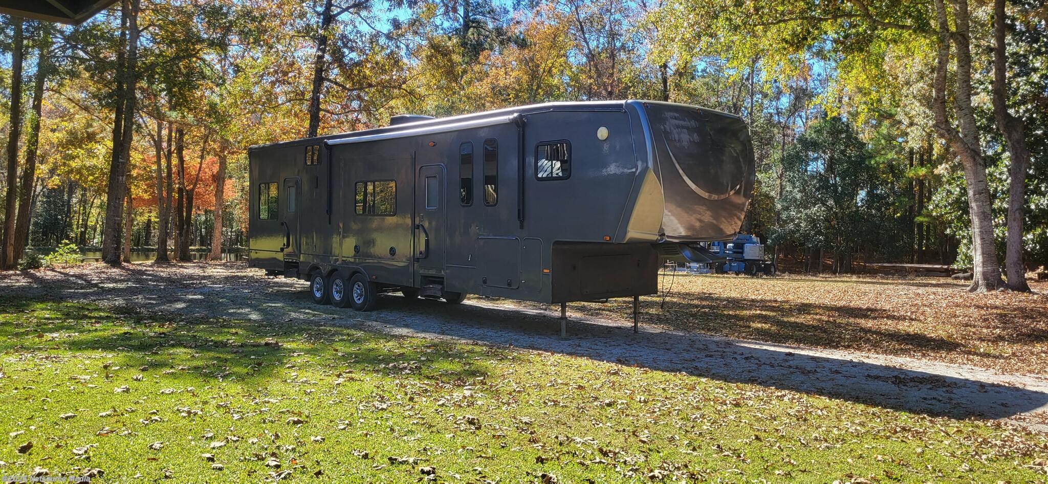 Used 2011 Heartland Cyclone 3940 available in Jacksonville, North Carolina