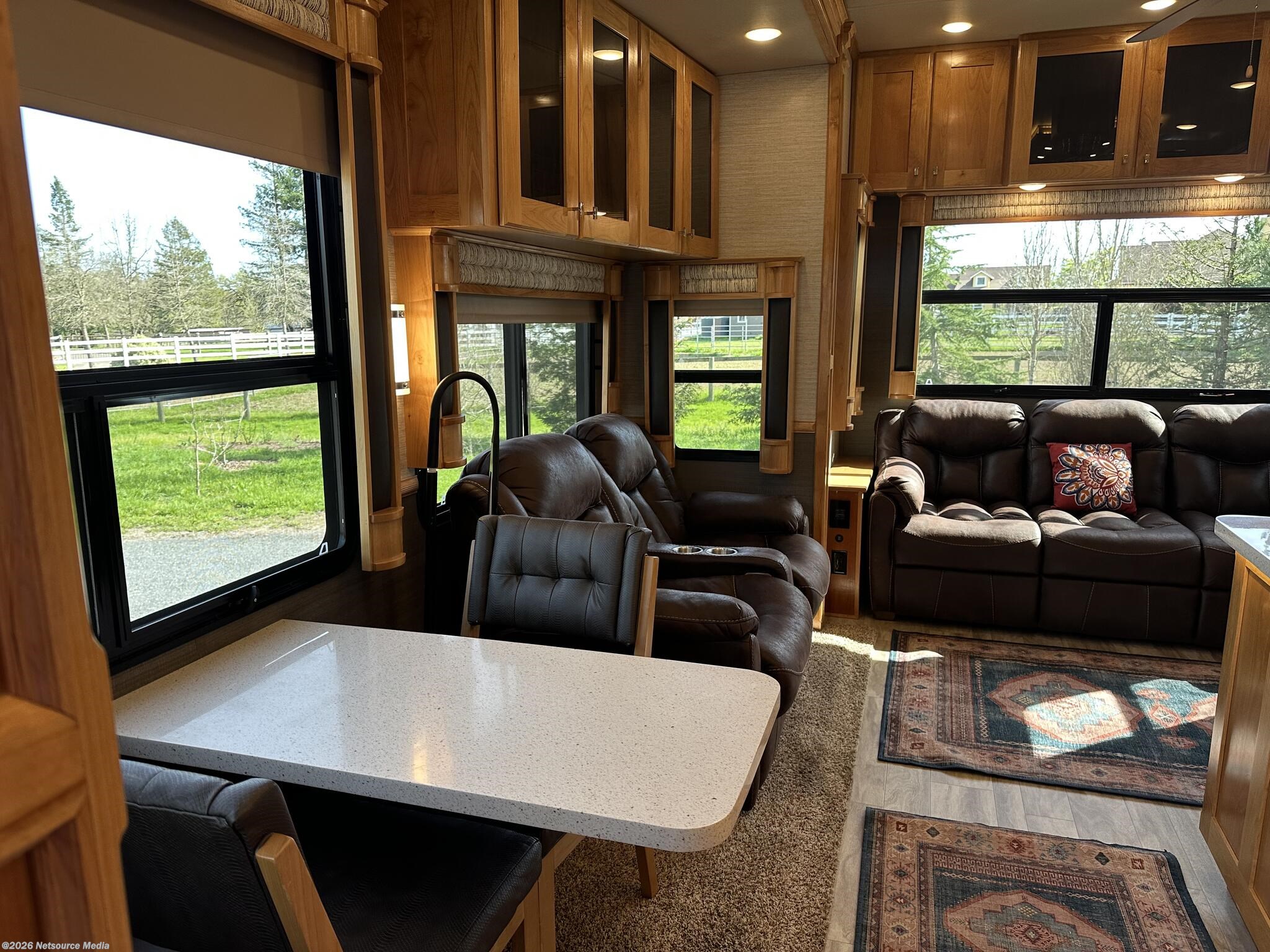 Used 2020 Vanleigh Vilano 320GK available in Santa Rosa, California