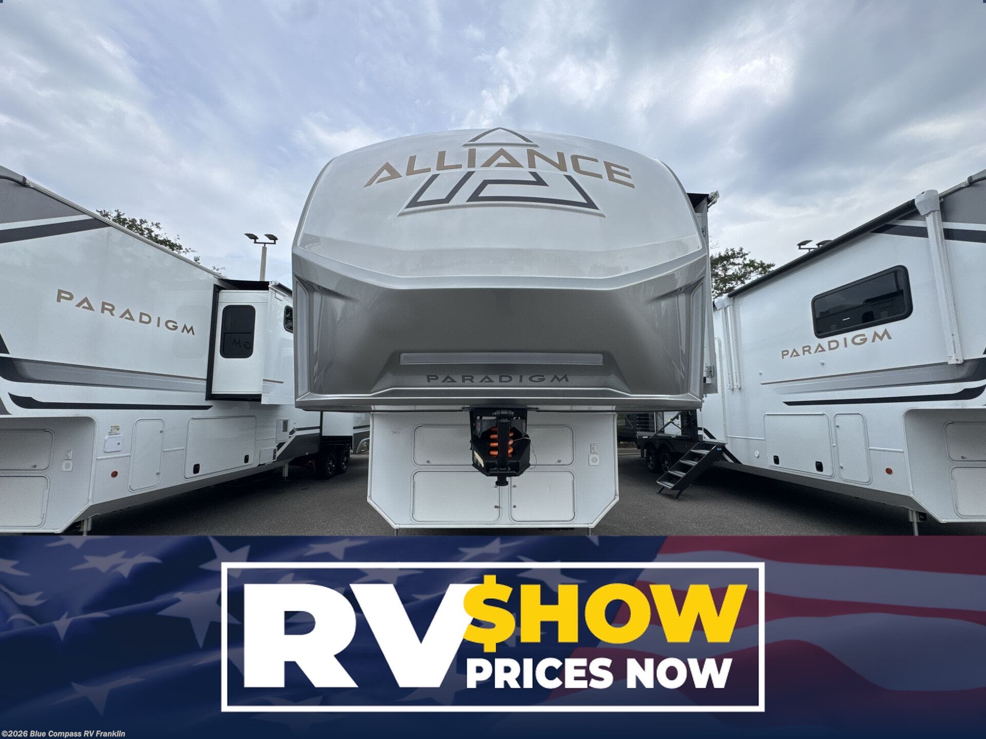 New 2026 Alliance RV Paradigm 340RL available in Franklin, Kentucky