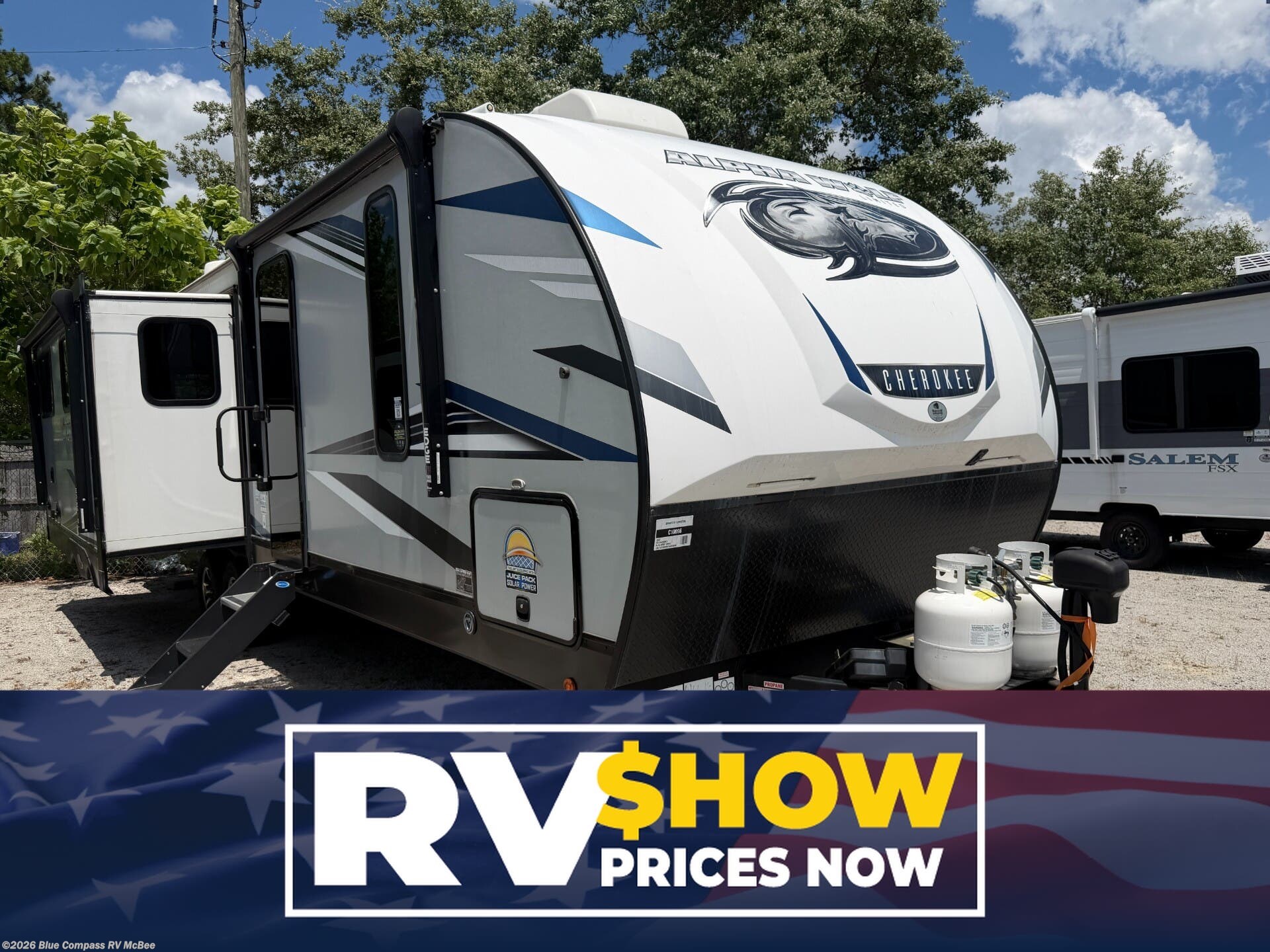 Used 2022 Forest River Cherokee Alpha Wolf 26RL-L available in Mcbee, South Carolina