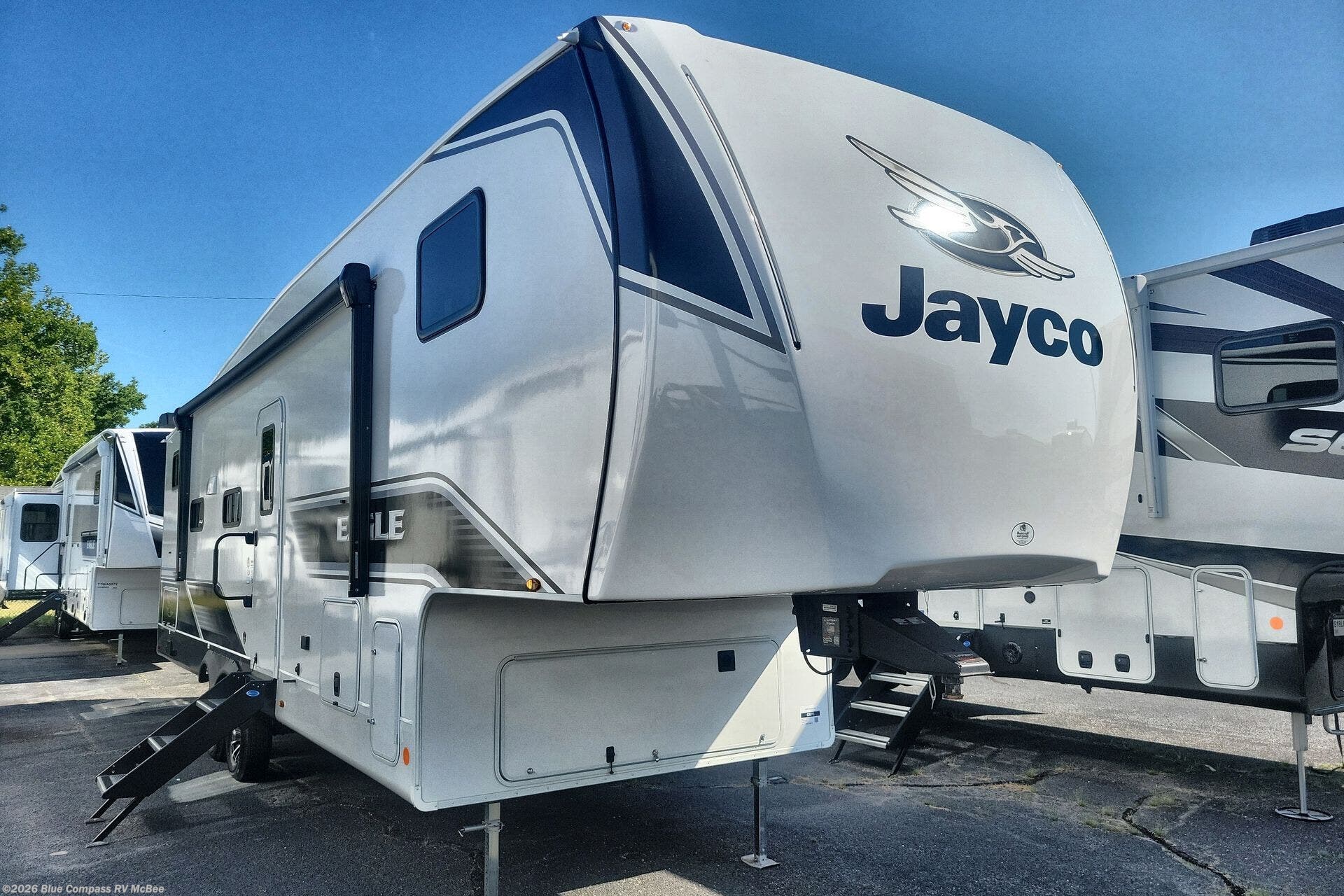 New 2026 Jayco Eagle SLE 28BHU available in Mcbee, South Carolina