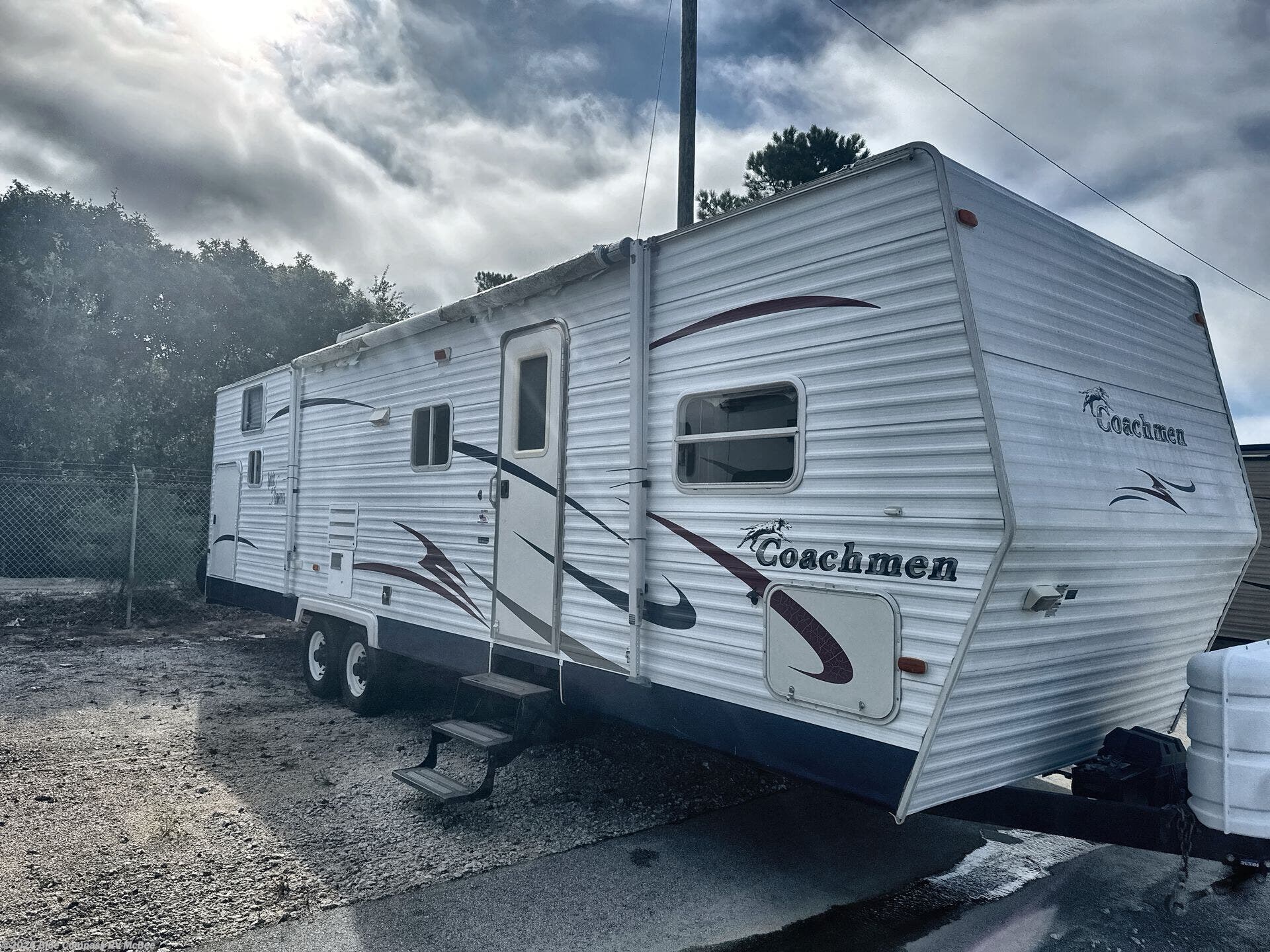 Used 2012 Coachmen Cascade 32BHS available in Mcbee, South Carolina