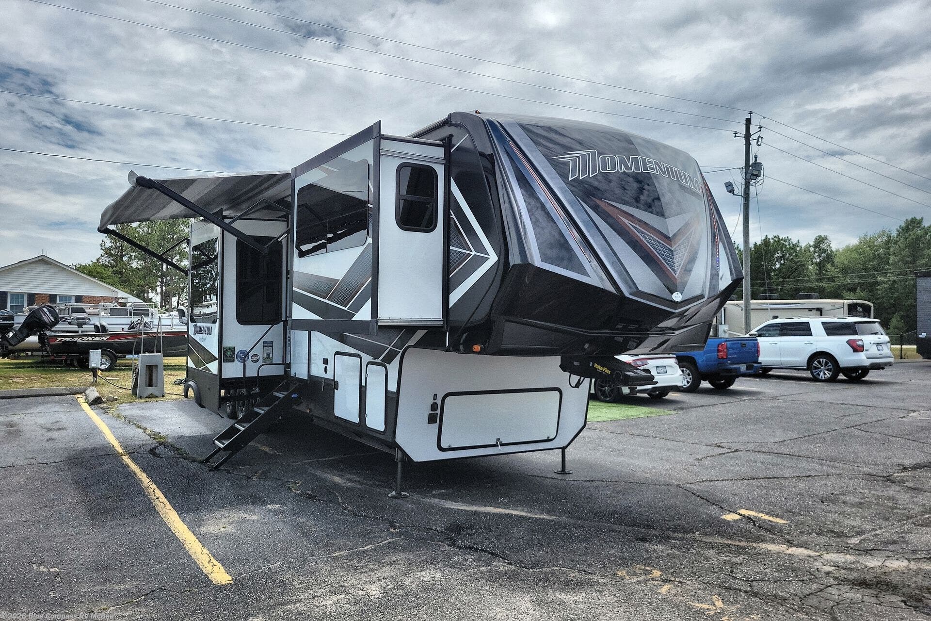 Used 2020 Grand Design Momentum 376TH available in Mcbee, South Carolina