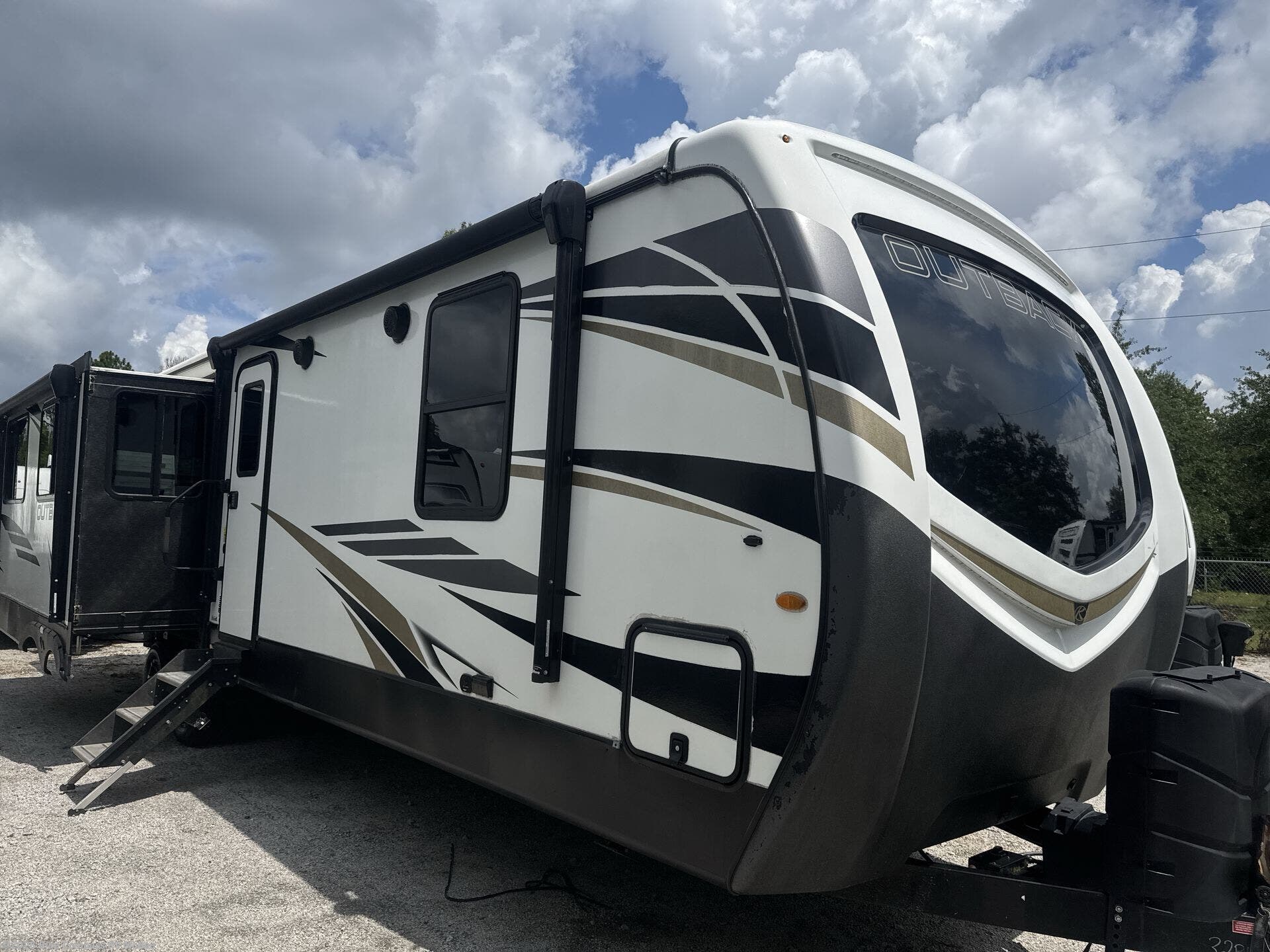 Used 2022 Keystone Outback 328RL available in Mcbee, South Carolina