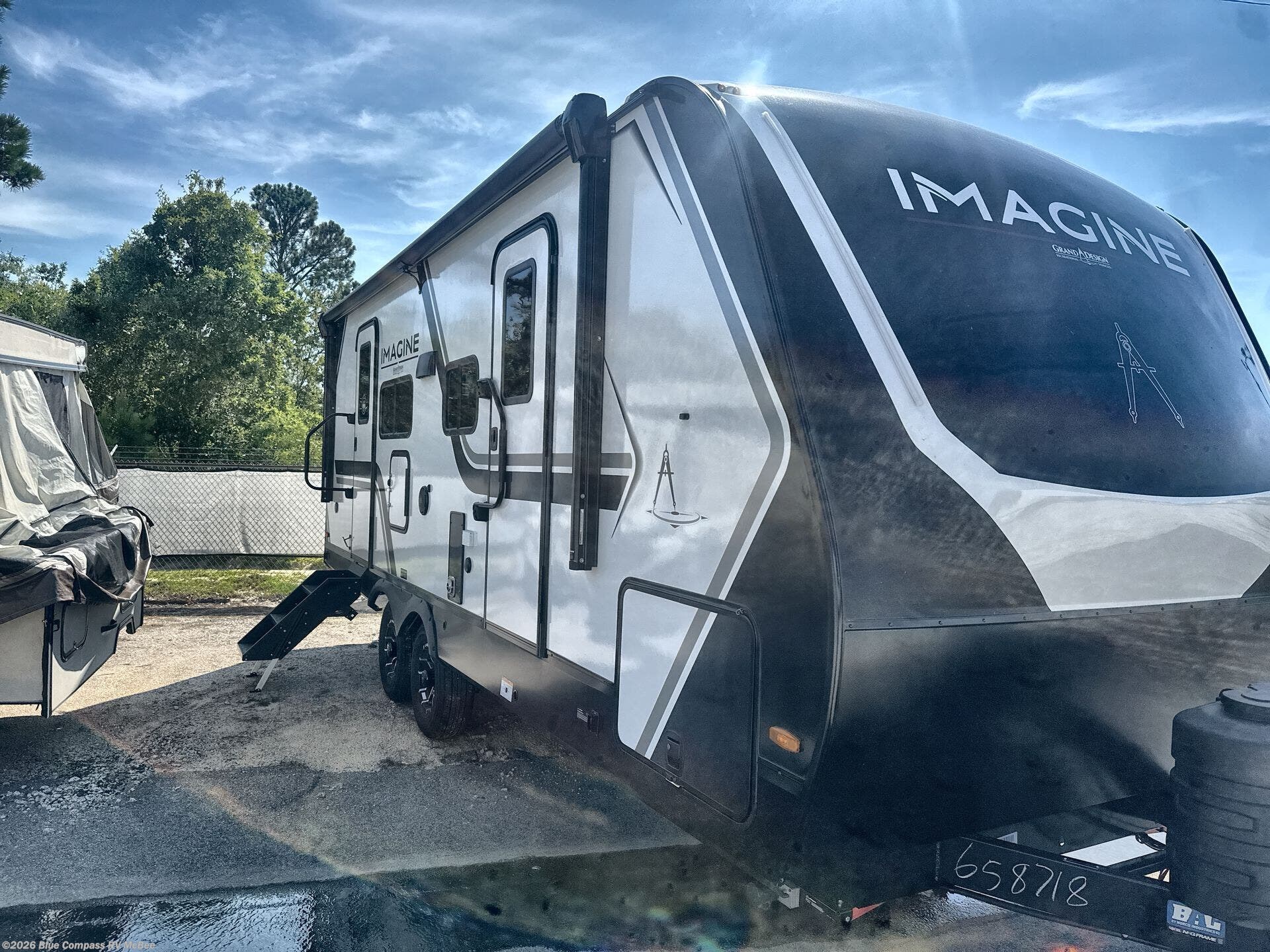 New 2027 Grand Design Imagine 2300MK available in Mcbee, South Carolina