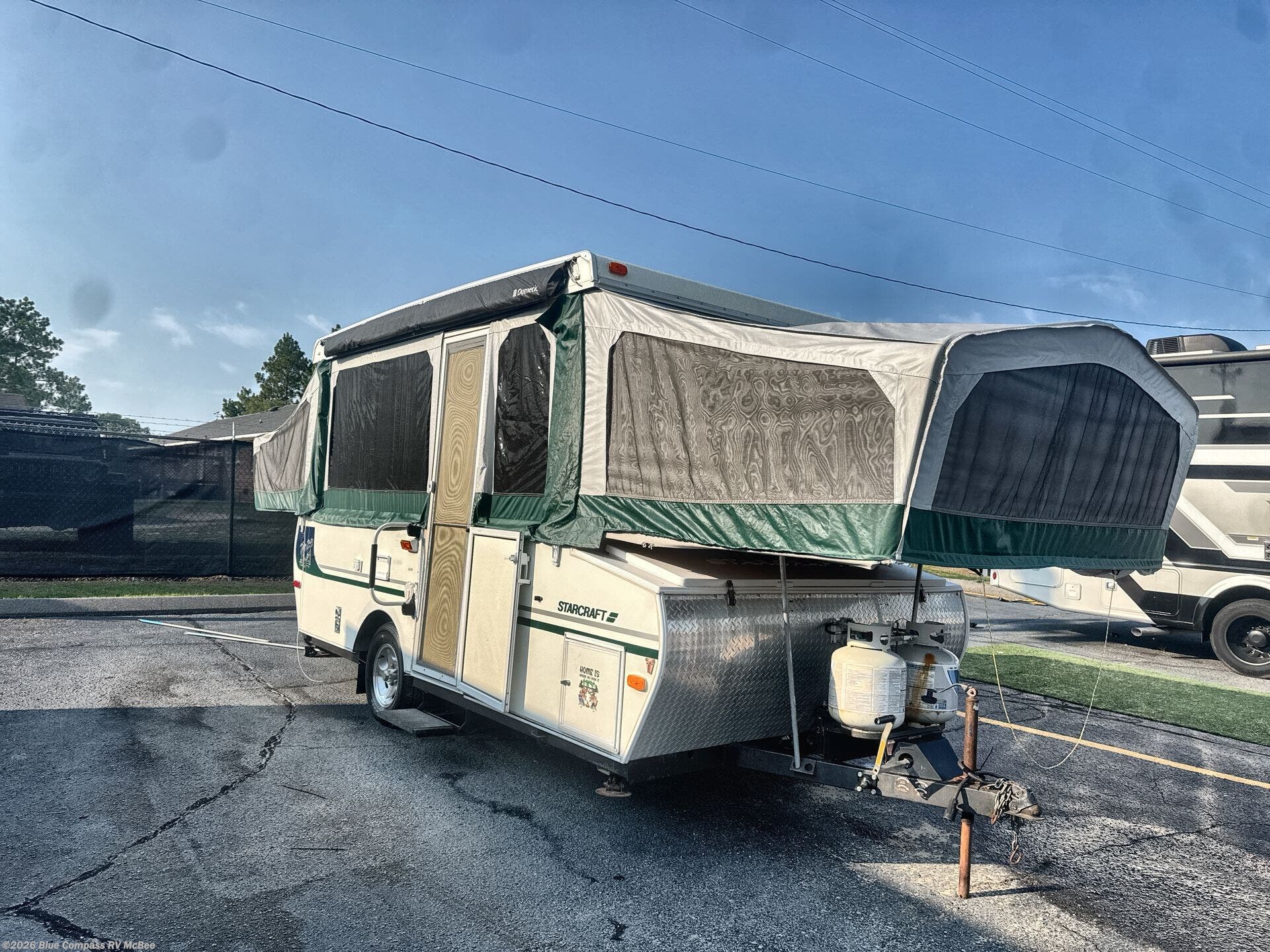Used 2004 Starcraft  CENTENNIL 3606 available in Mcbee, South Carolina