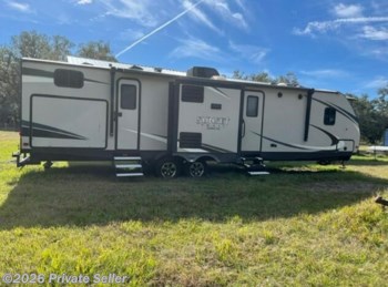 Used 2017 CrossRoads Sunset Trail Ultra Lite SS-331BH Bunkhouse 2-Bed 1.5-Bath Dual-Entry available in Webster, Florida