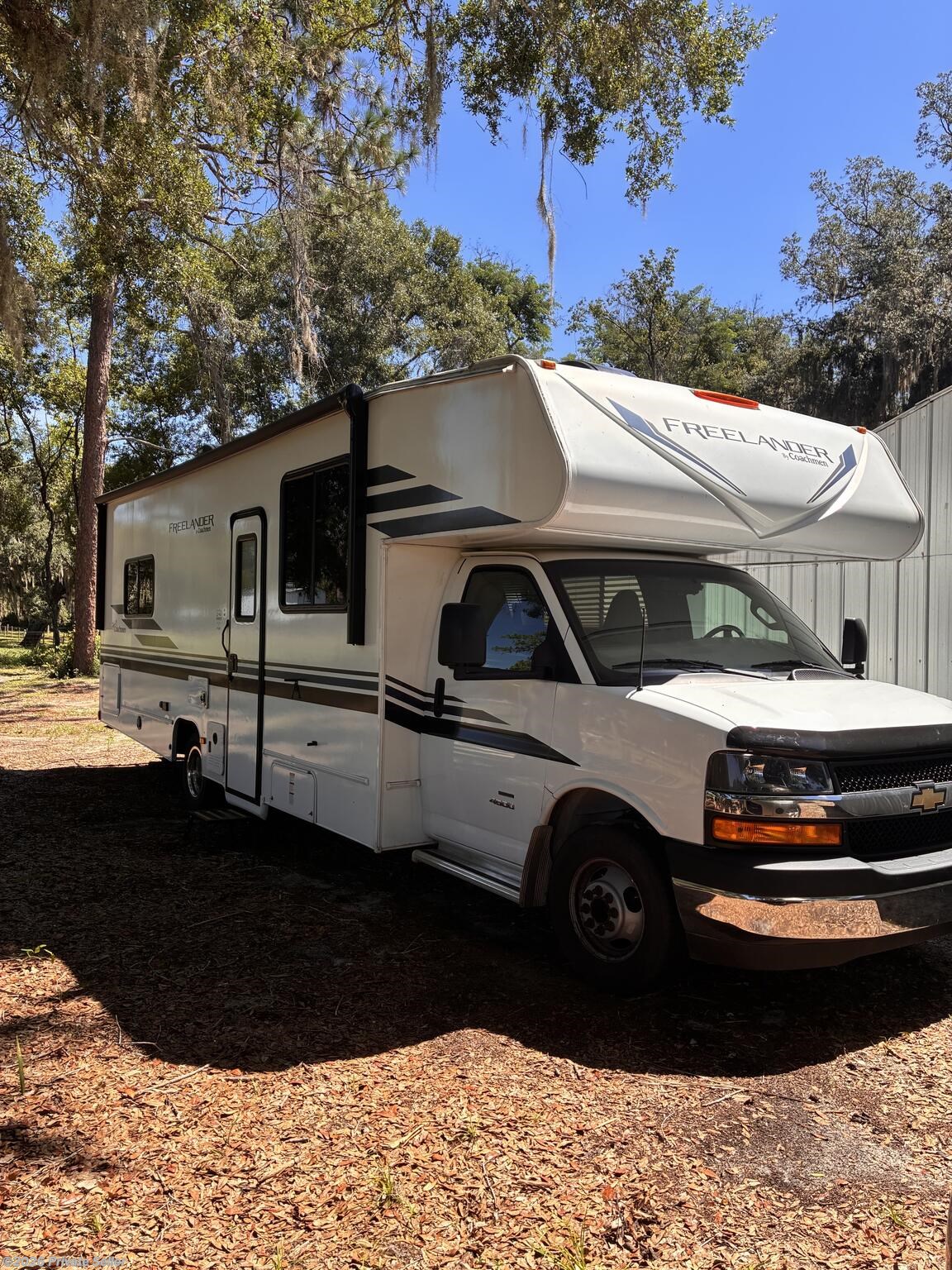Used 2021  Coachmen Freelander 27QB by Coachmen from For Sale By Owner in Leesburg, FL