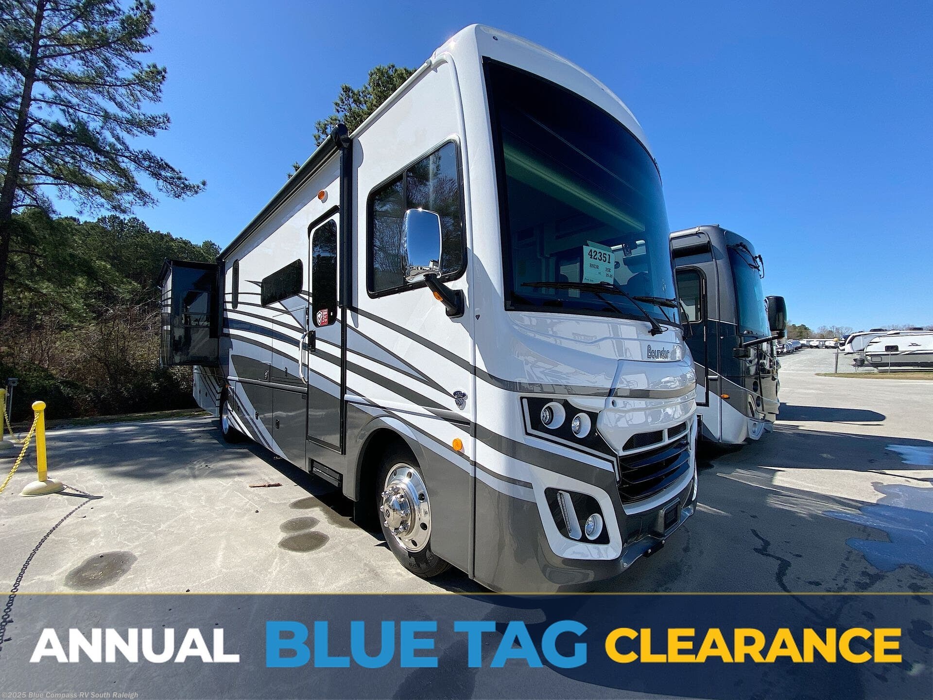 New 2025 Fleetwood Bounder 35K available in Benson, North Carolina