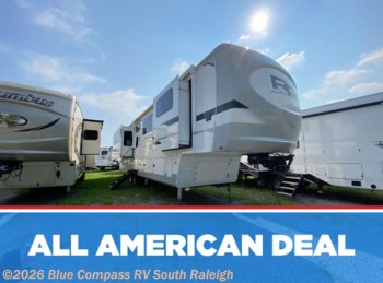 Used 2022 Palomino River Ranch Salem Hemisphere Hyper-Lyte 392mb available in Benson, North Carolina