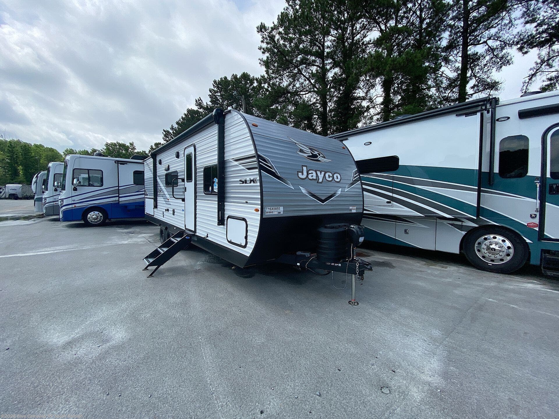 New 2026 Jayco Jay Flight SLX 261BHS available in Benson, North Carolina