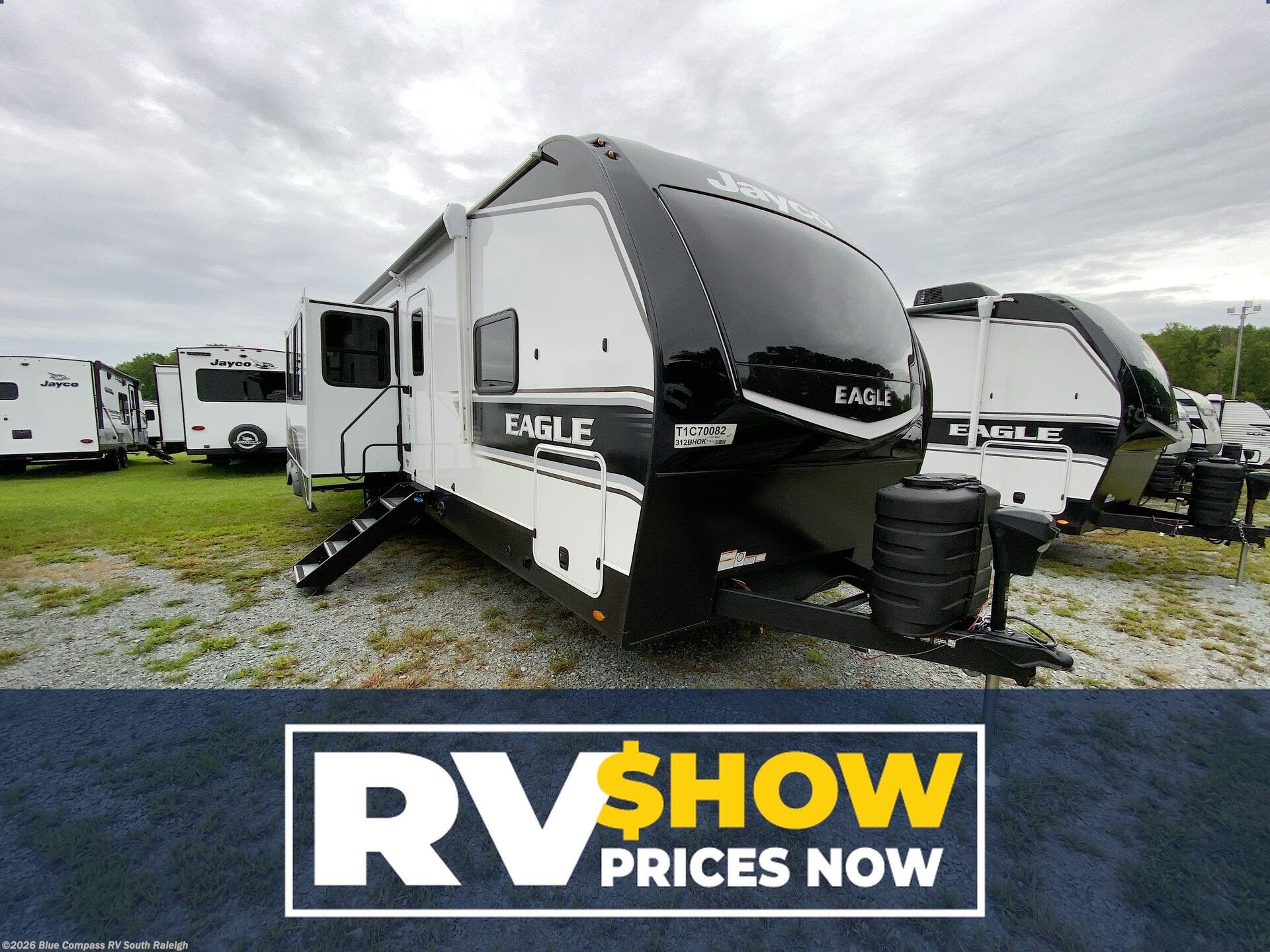 New 2026 Jayco Eagle HT 312BHOK available in Benson, North Carolina