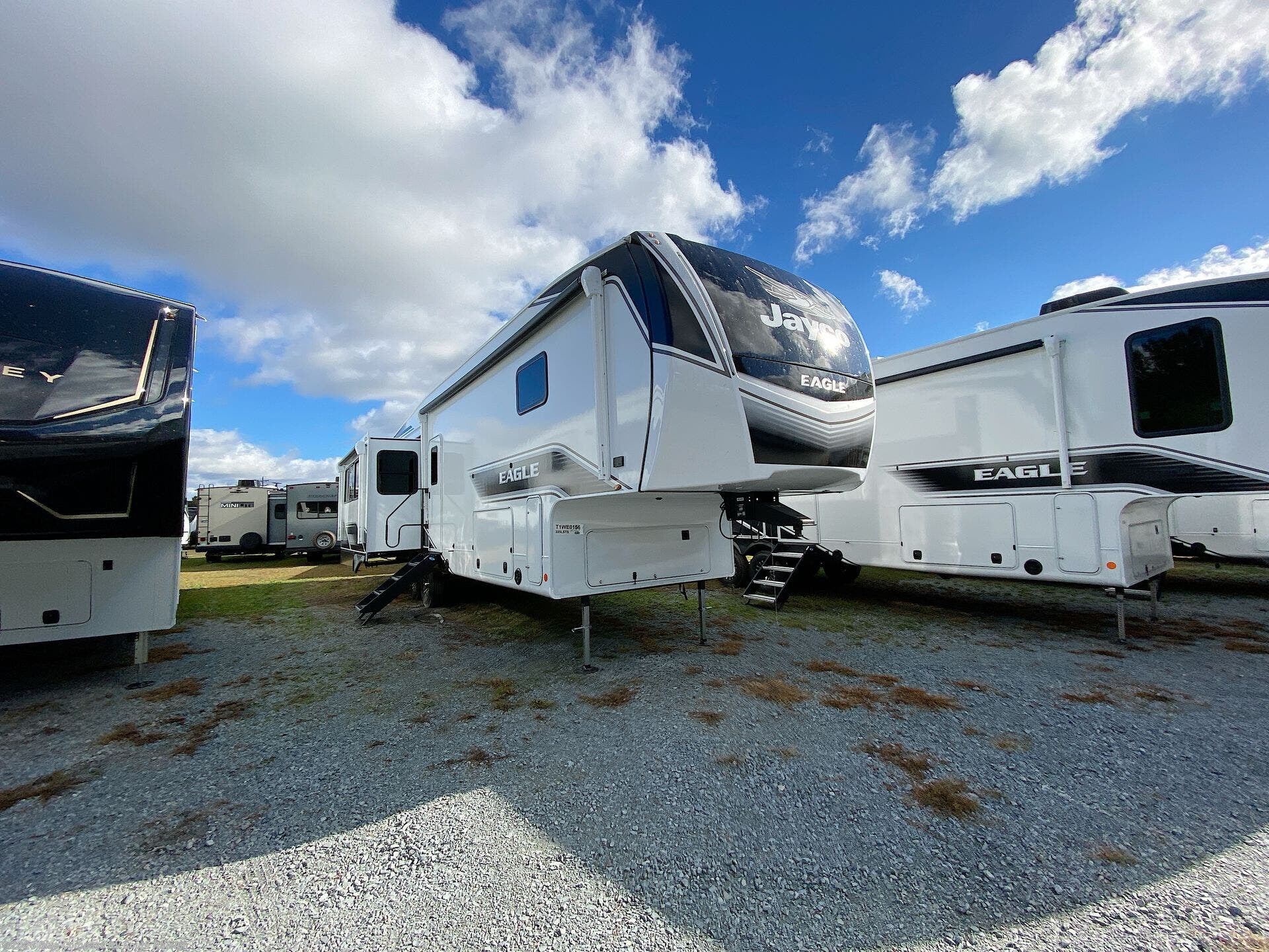 New 2026 Jayco Eagle 335LSTS available in Benson, North Carolina