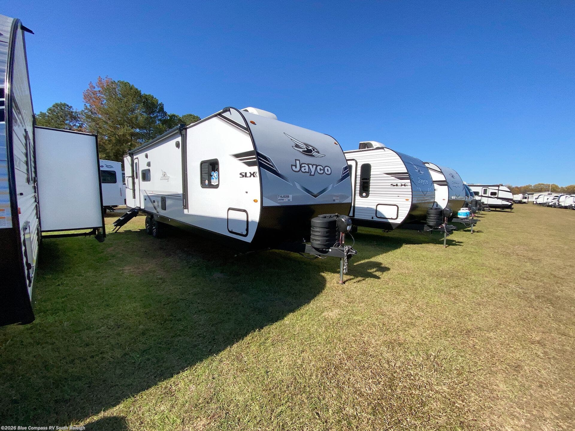 New 2026 Jayco Jay Flight SLX 295TBS available in Benson, North Carolina