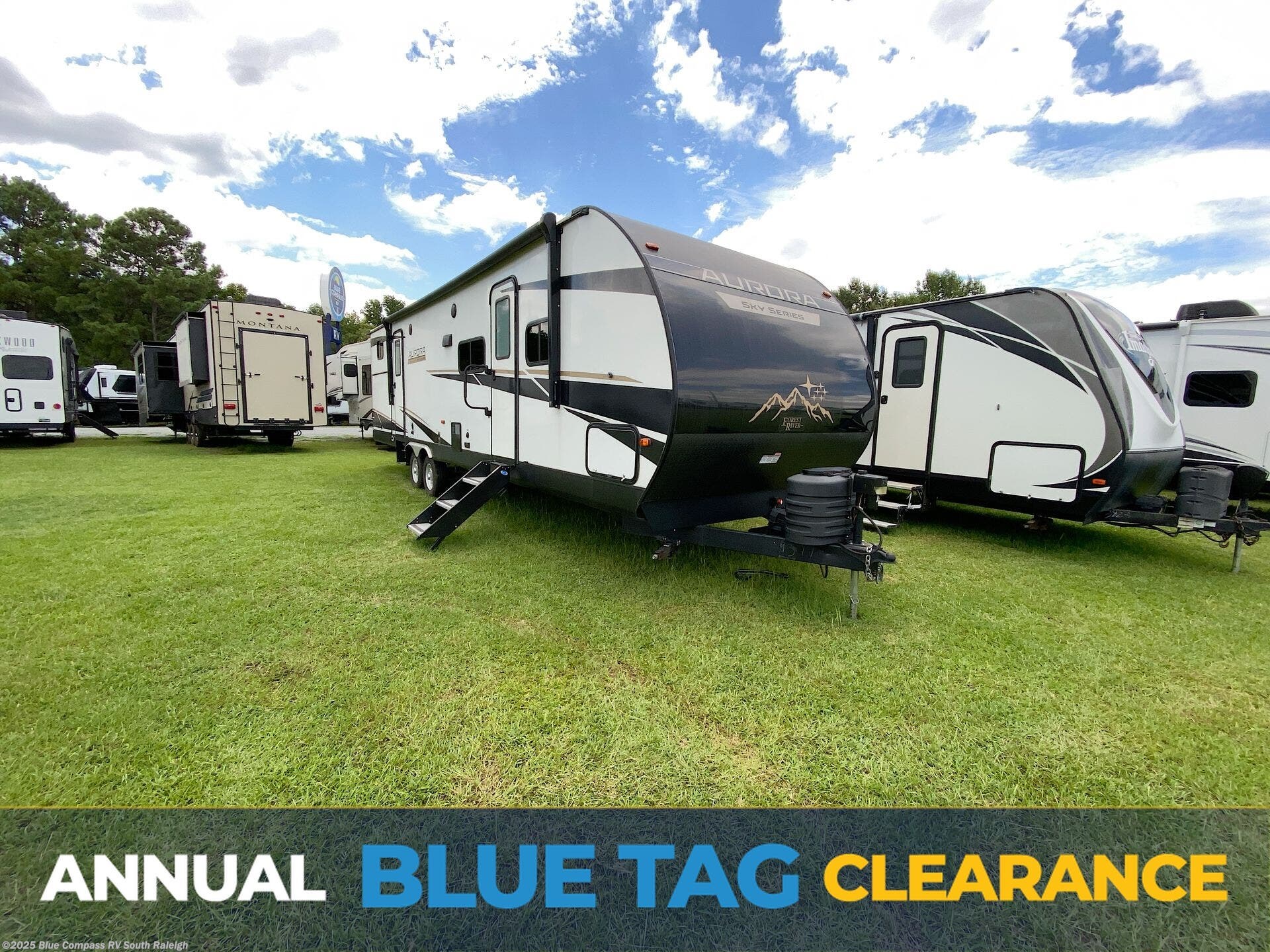 Used 2023 Forest River Aurora Sky Series 320bds  Series available in Benson, North Carolina