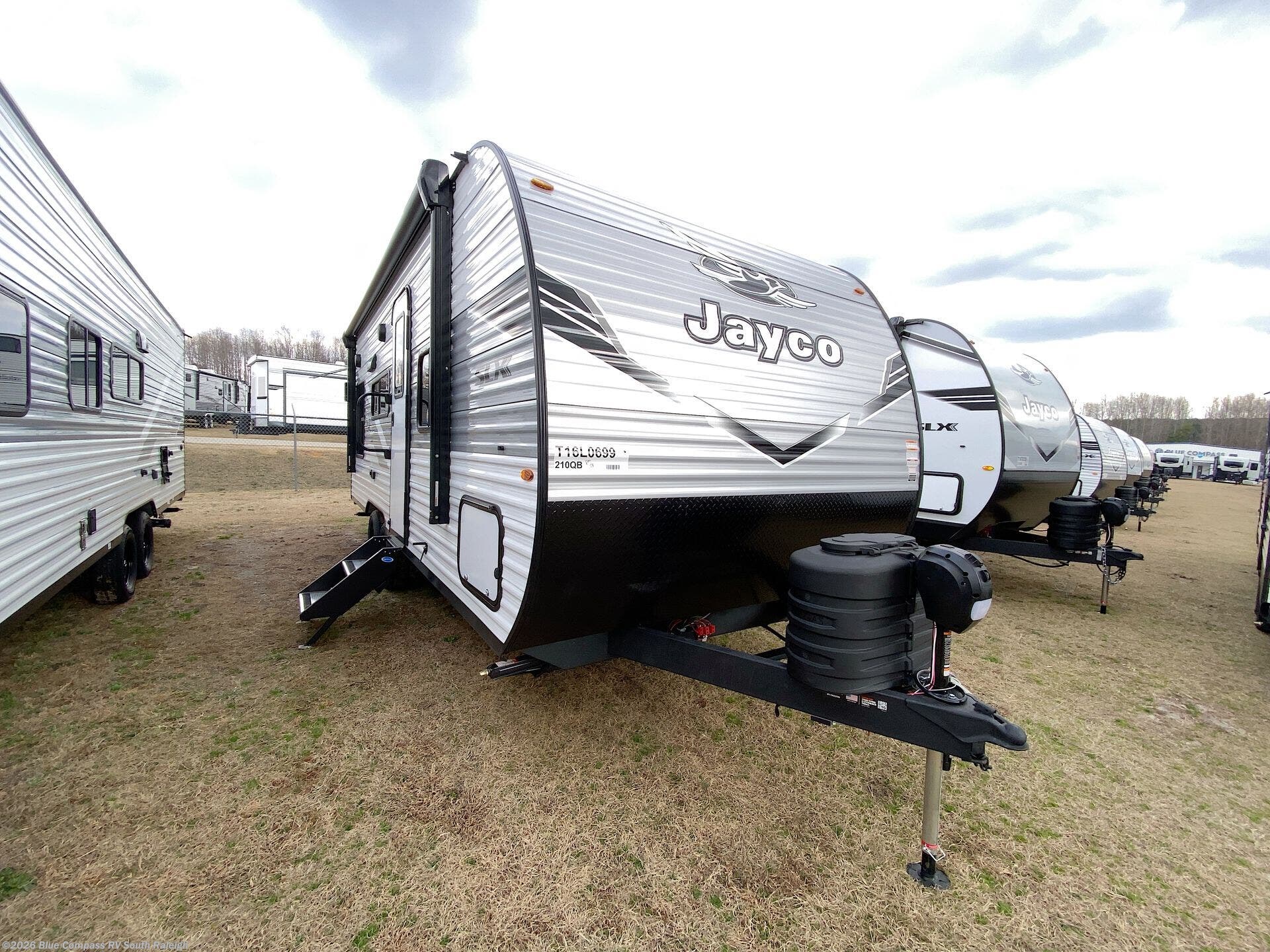 New 2026 Jayco Jay Flight SLX 210QB available in Benson, North Carolina
