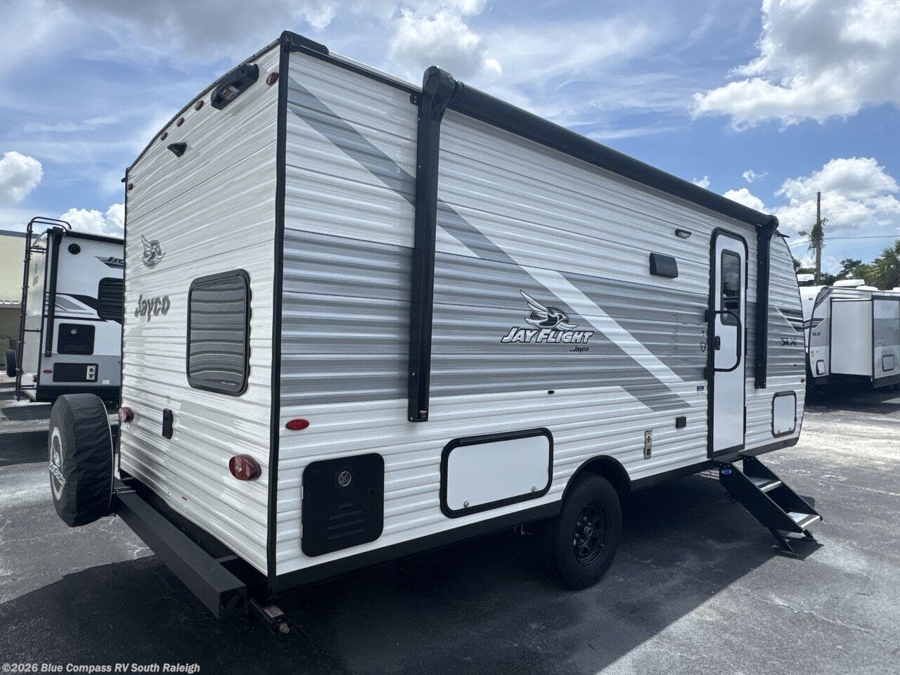 New 2026 Jayco Jay Flight SLX 197MB available in Benson, North Carolina