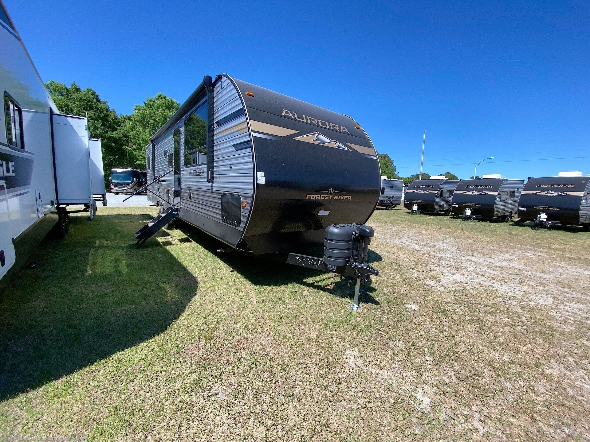 New 2026 Forest River Aurora 34BHTS (2 Queen Beds) available in Benson, North Carolina