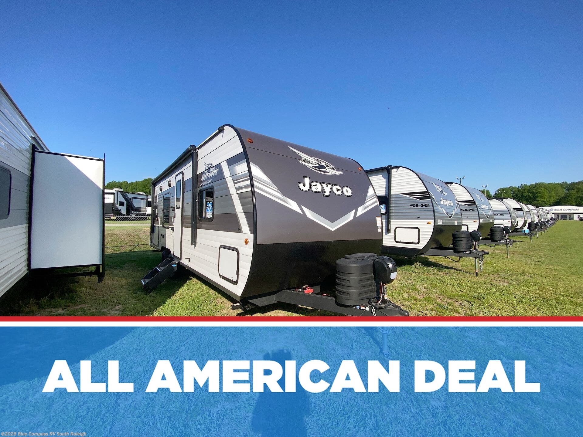 New 2027 Jayco Jay Flight SLX 260BH available in Benson, North Carolina