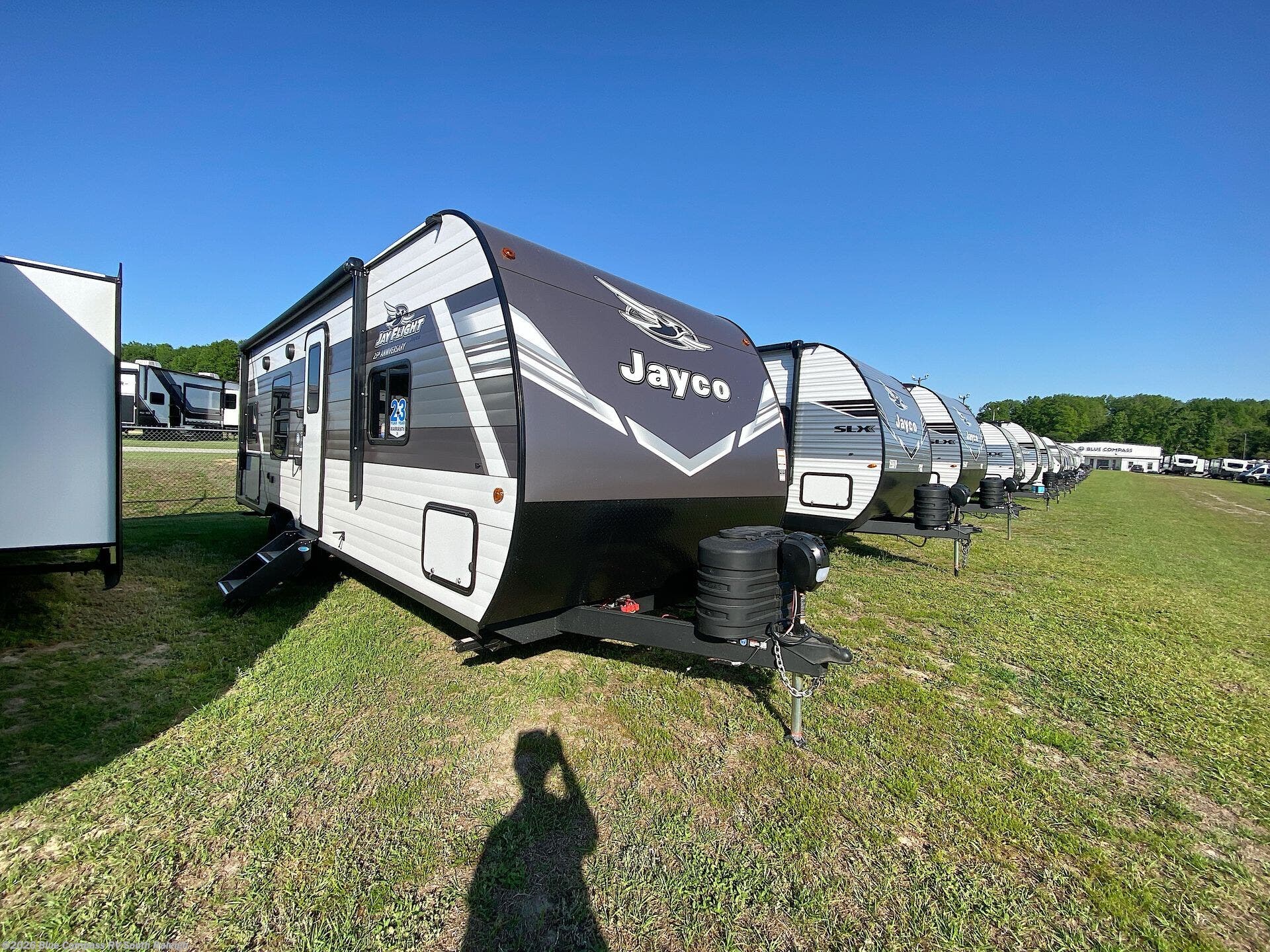 New 2027 Jayco Jay Flight SLX 260BH available in Benson, North Carolina