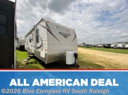 Used 2013 Keystone Hideout 28BHS available in Benson, North Carolina
