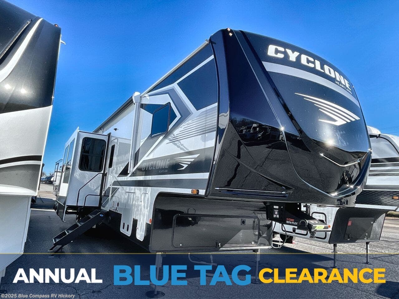 New 2026 Heartland Cyclone 3914 available in Claremont, North Carolina