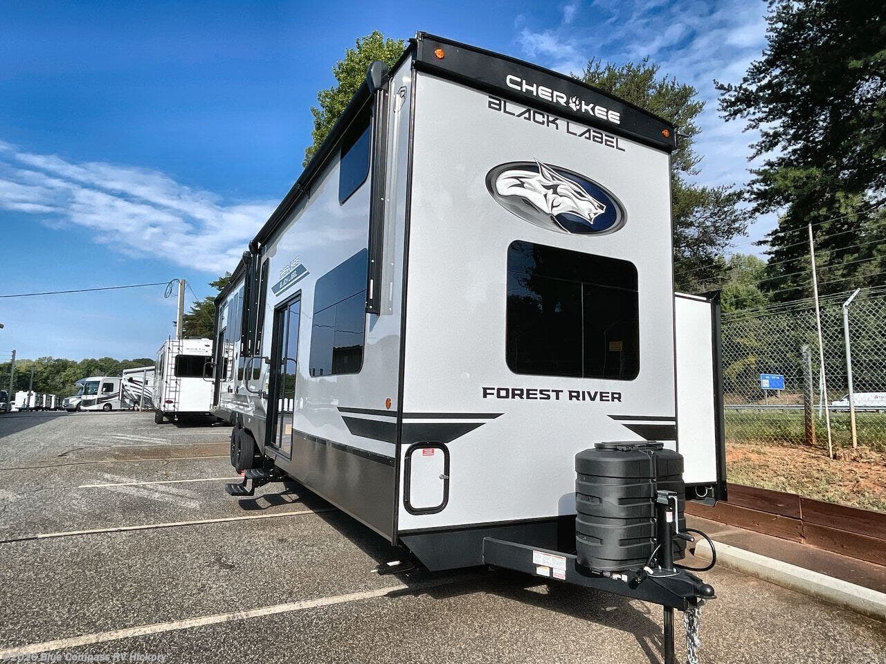 New 2026 Forest River Cherokee Timberwolf Black Label 39ALBL available in Claremont, North Carolina