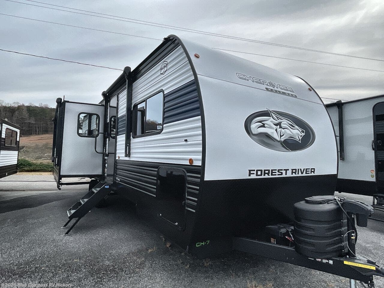 New 2026 Forest River Cherokee Wolf Den 273XLK available in Claremont, North Carolina