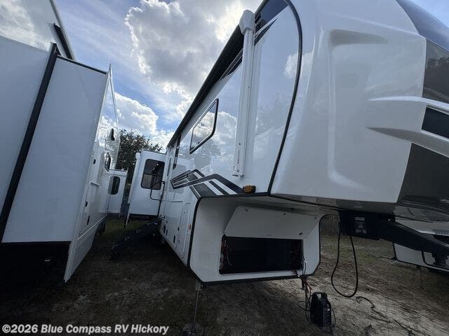 New 2027 Heartland Milestone 31RL available in Claremont, North Carolina