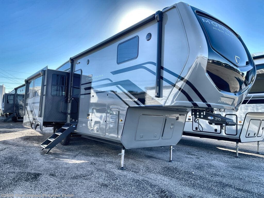 New 2026 Keystone Montana High Country 295RL available in Corpus Christi, Texas