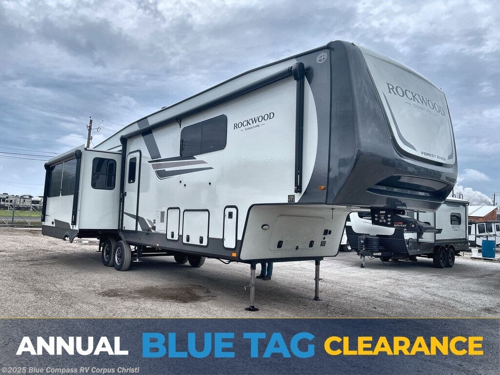 New 2026 Forest River Rockwood Signature 401SFB available in Corpus Christi, Texas