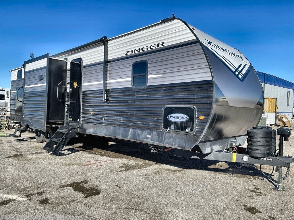 New 2026 CrossRoads Zinger 331BH available in Corpus Christi, Texas