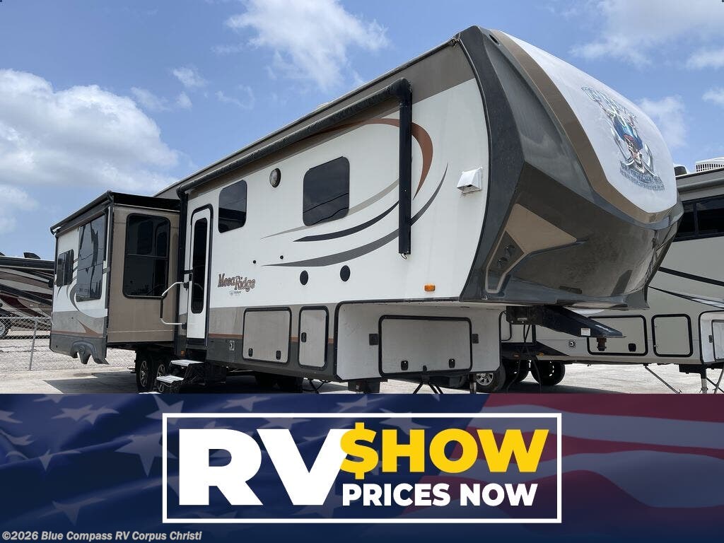 Used 2017 Highland Ridge Mesa Ridge 348RLS available in Corpus Christi, Texas
