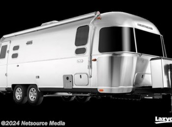 New 2022 Airstream Flying Cloud 30RB available in Louisville, Tennessee