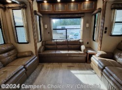 Used 2018 Heartland Gateway 3211CC available in Napavine, Washington