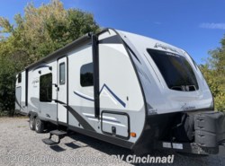 Used 2020 Coachmen Apex Ultra-Lite 300BHS available in Cincinnati, Ohio