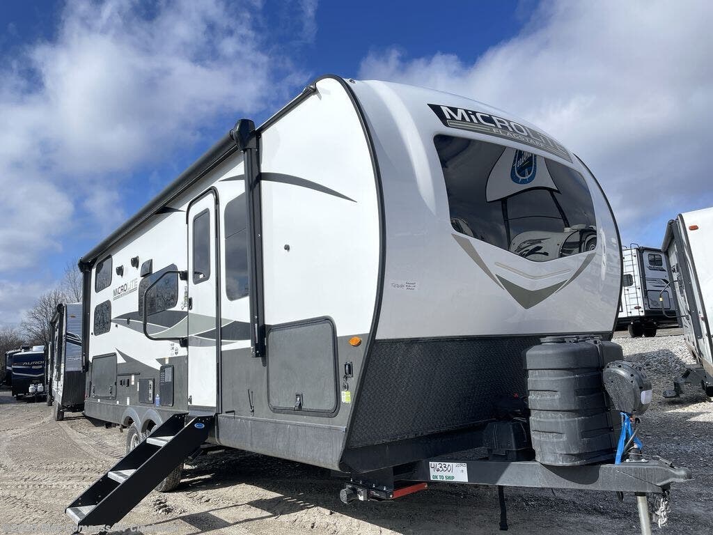 New 2025 Forest River Flagstaff Micro Lite 25BRDS available in Cincinnati, Ohio